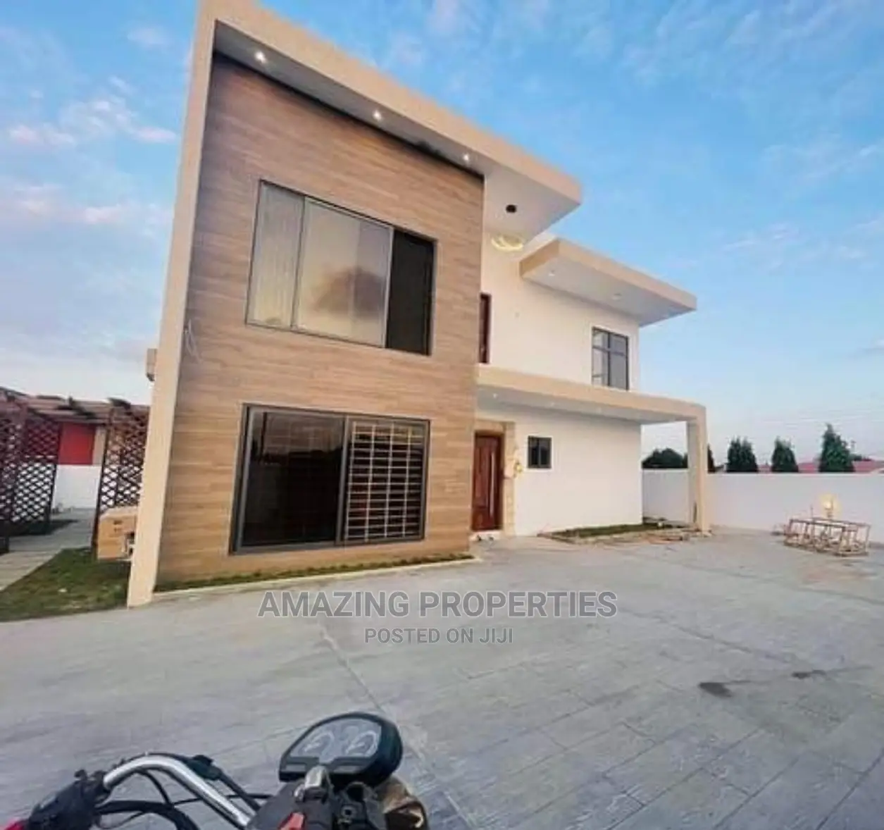 4bdrm House in Spintex for sale in Spintex