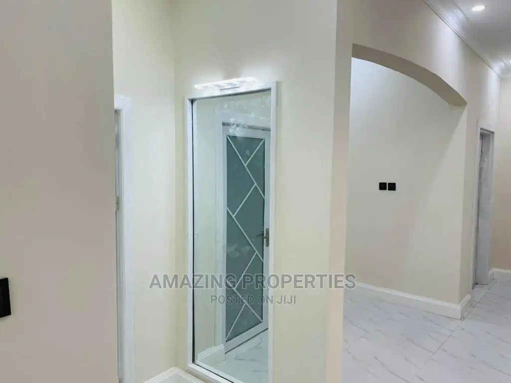 3bdrm House in Amazing Properties, Spintex for Rent in Spintex