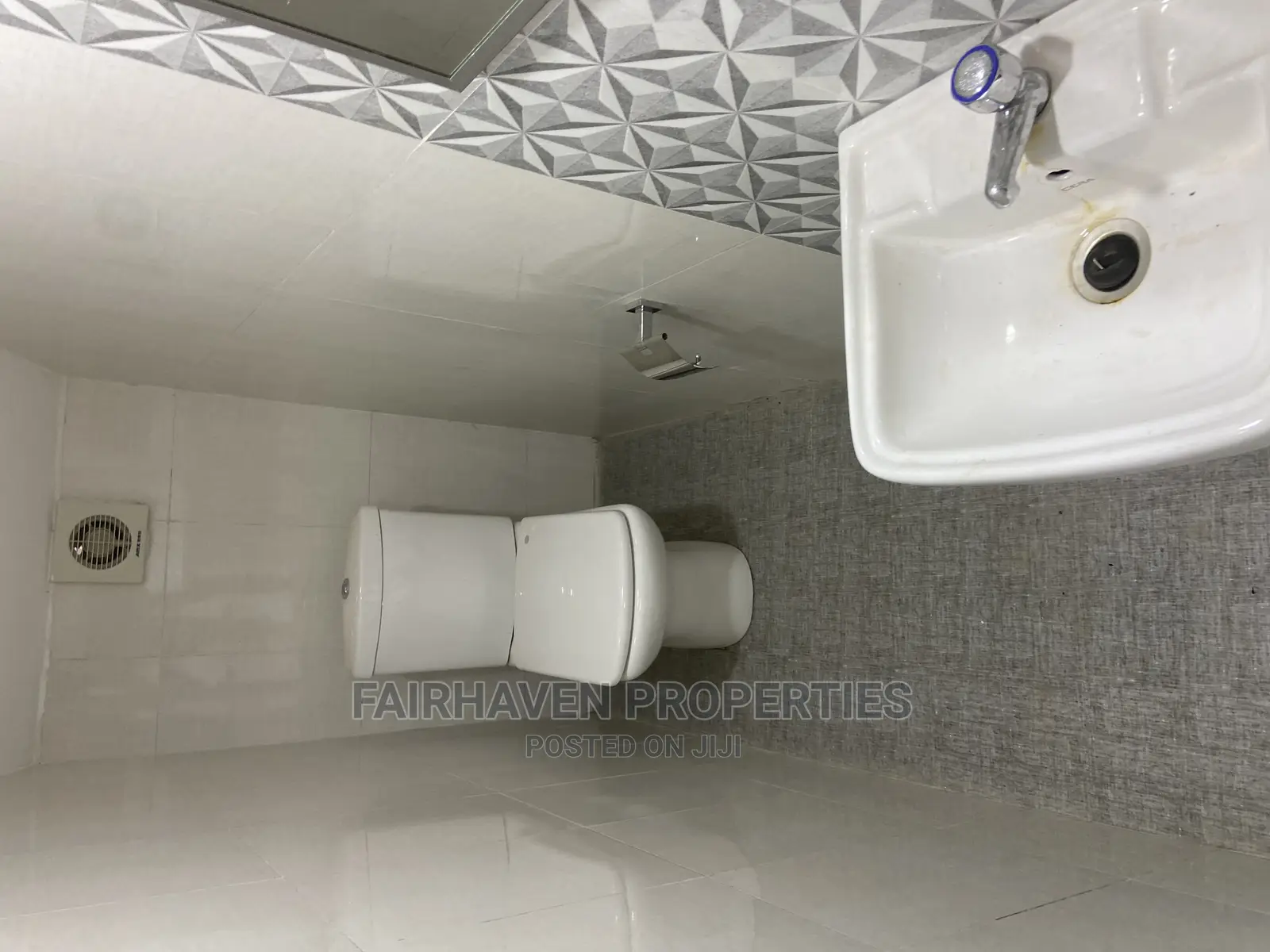 3bdrm Townhouse/Terrace in East Legon Hills for Rent in East Legon