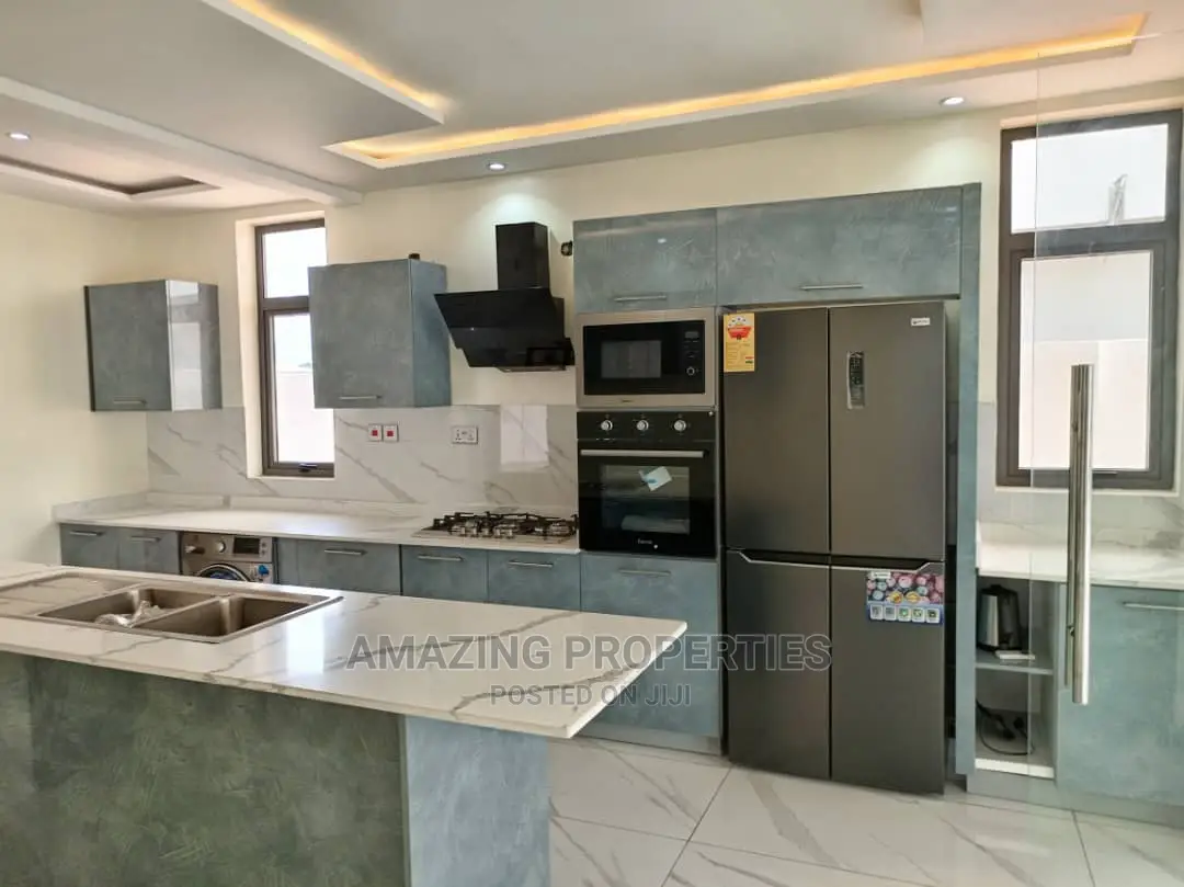 4bdrm House in East Legon for Sale in East Legon