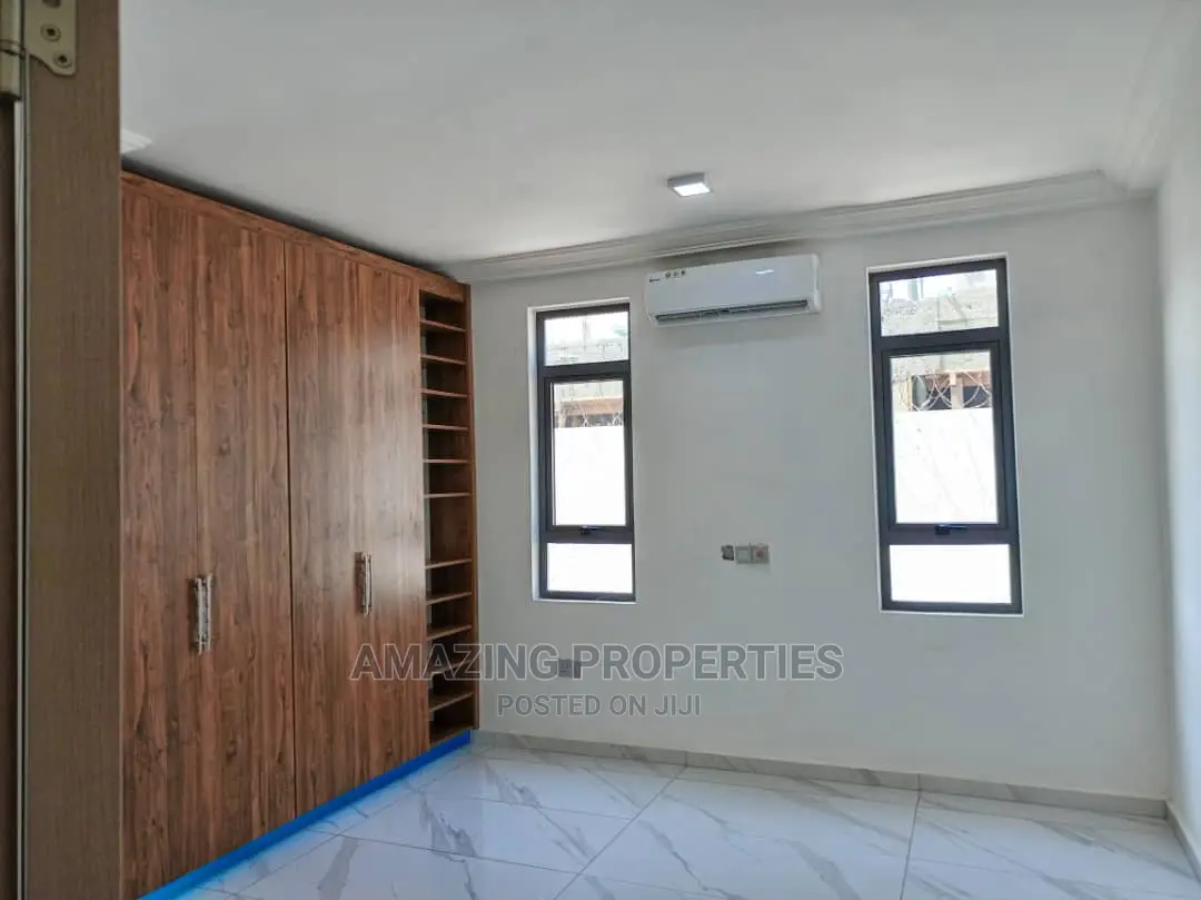 4bdrm House in East Legon for Sale in East Legon