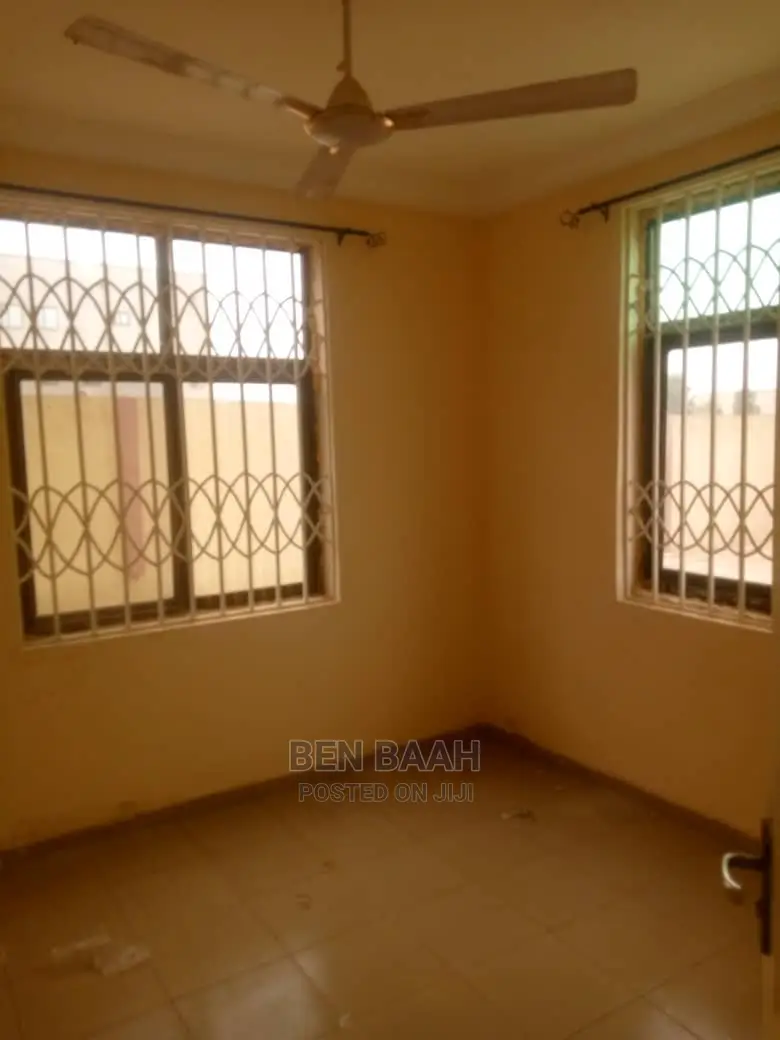 2bdrm Apartment in Ben Properties, Haatso for rent in Haatso