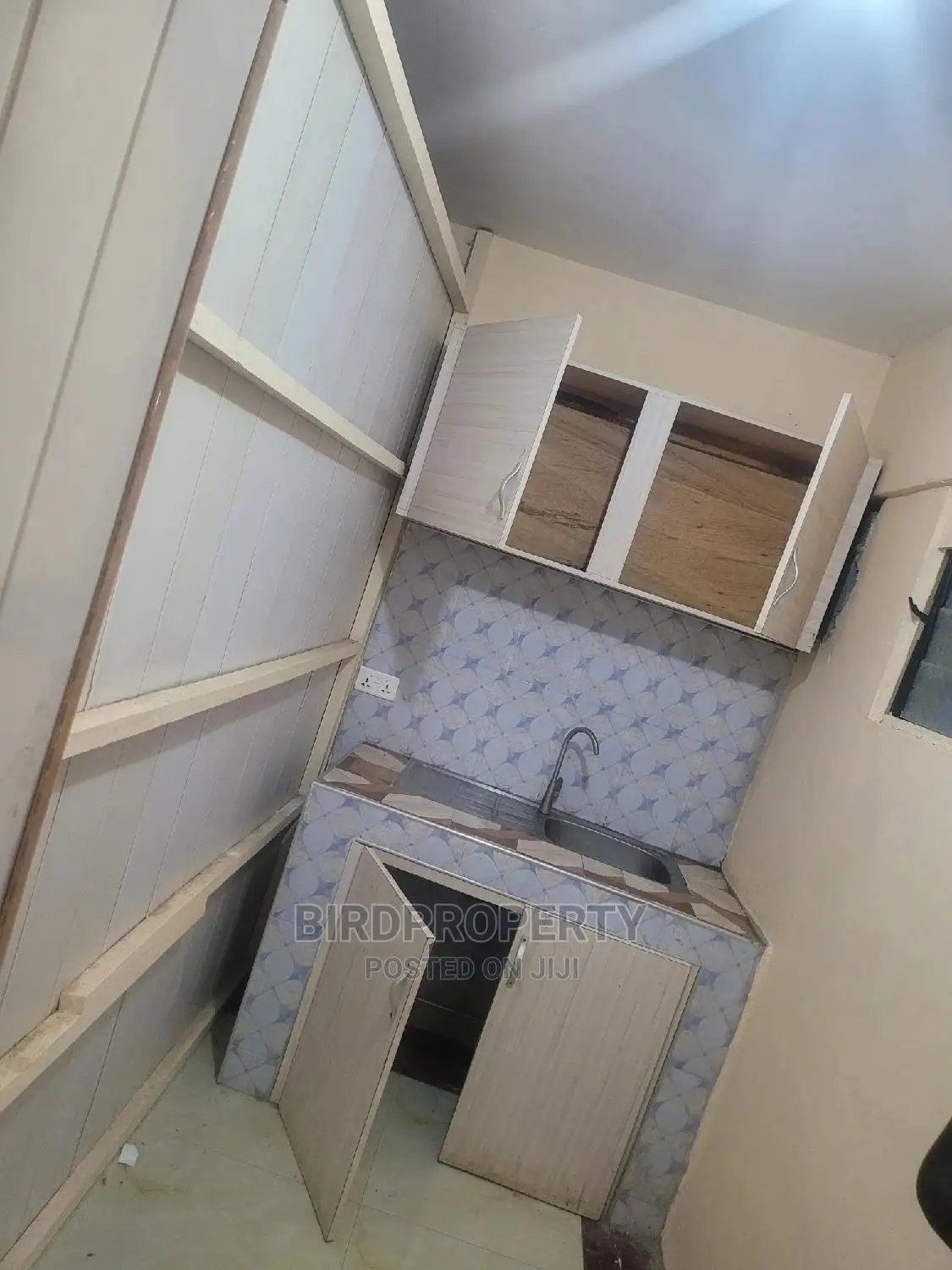 1bdrm Apartment in Birdproperty, New Town for rent in New Town