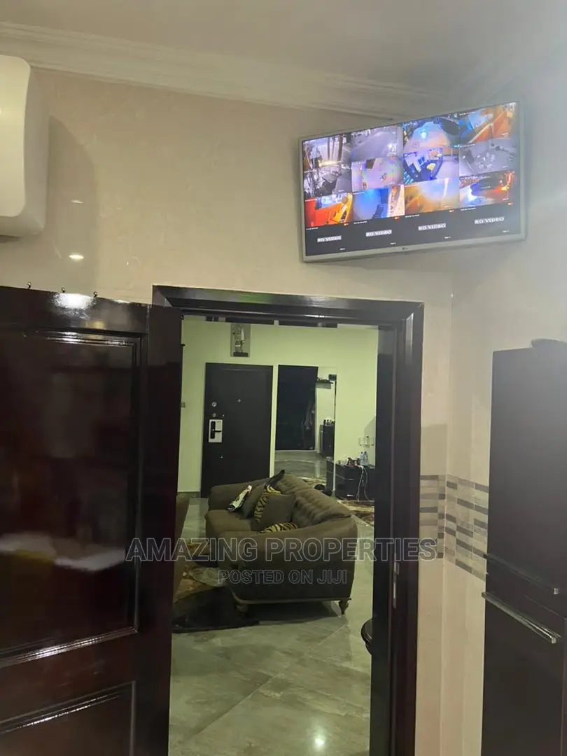 Furnished 6bdrm House in 6 Bedrooms Fully for Sale in East Legon