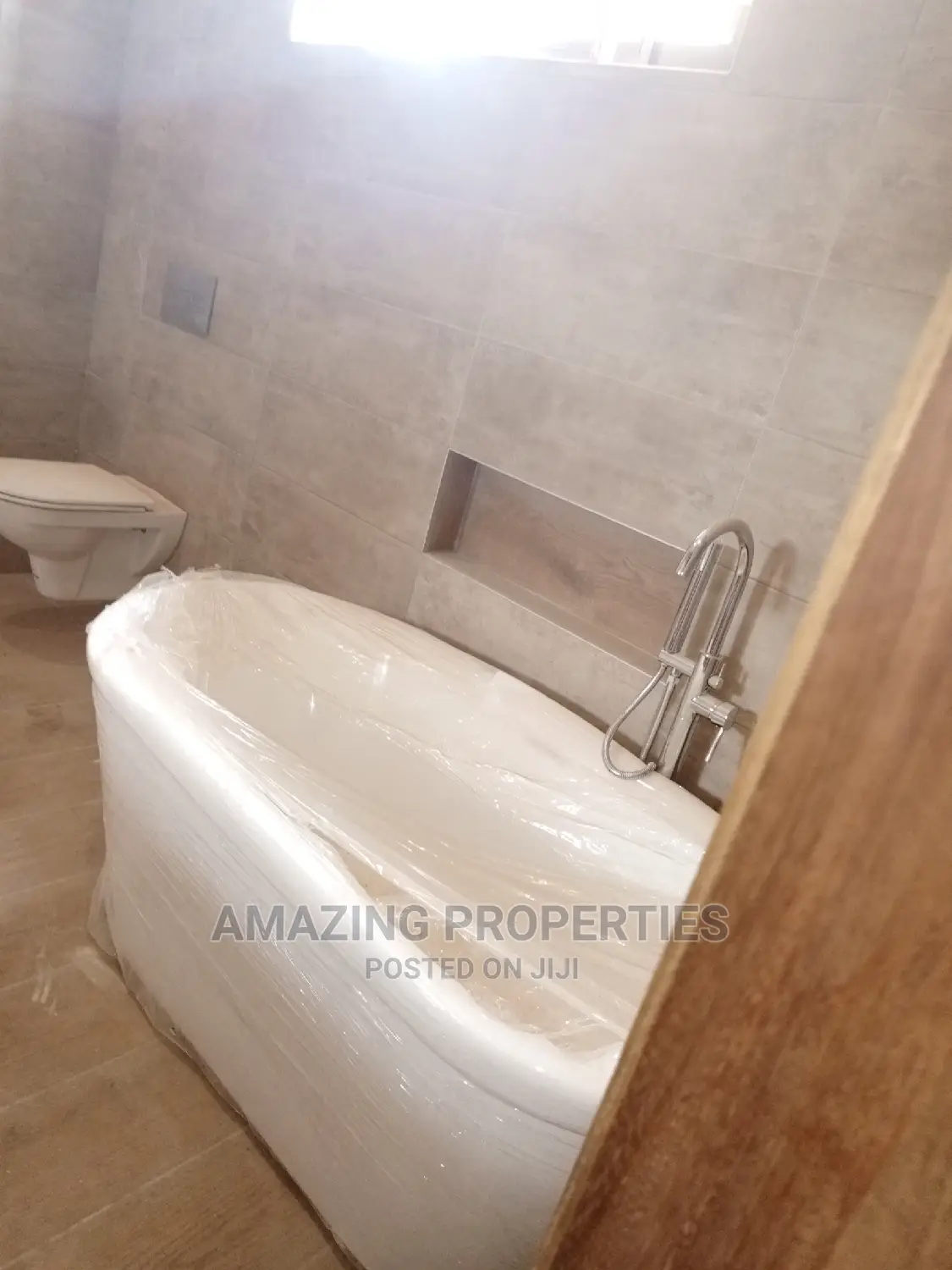 4bdrm House in Amazing Properties, Spintex for Sale in Spintex