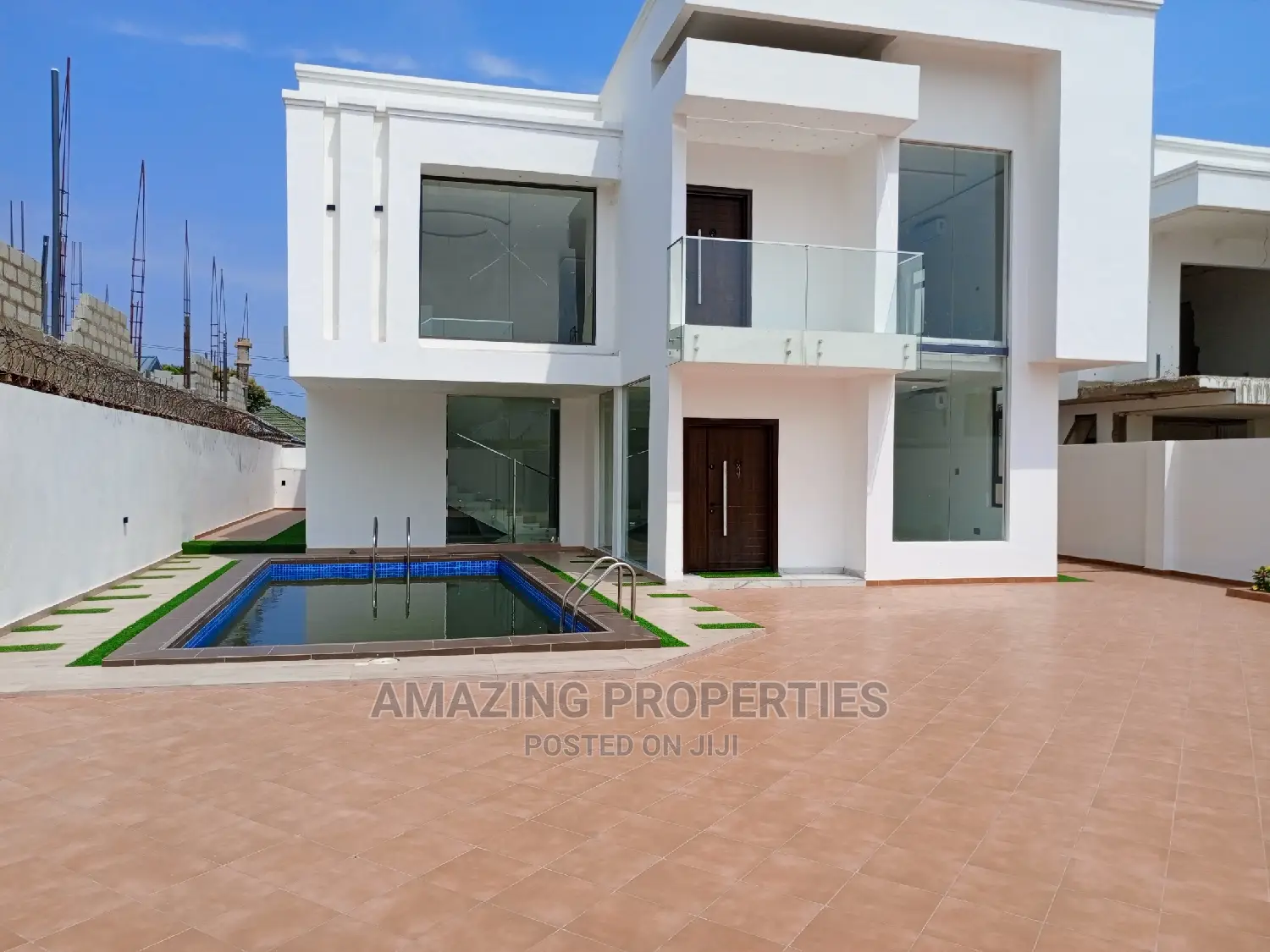 4bdrm House in East Legon, Spintex for Sale in Spintex