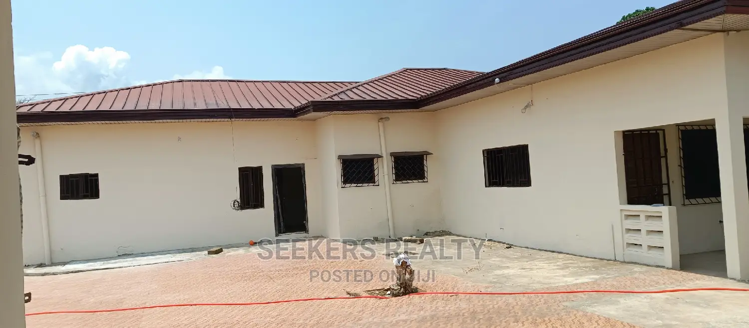 7bdrm House in Seekers Realty, Cantonments for rent in Cantonments