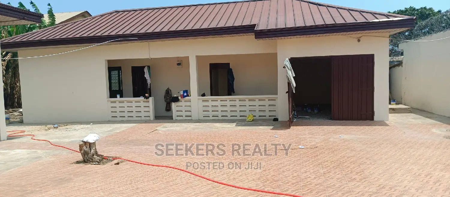 7bdrm House in Seekers Realty, Cantonments for rent in Cantonments