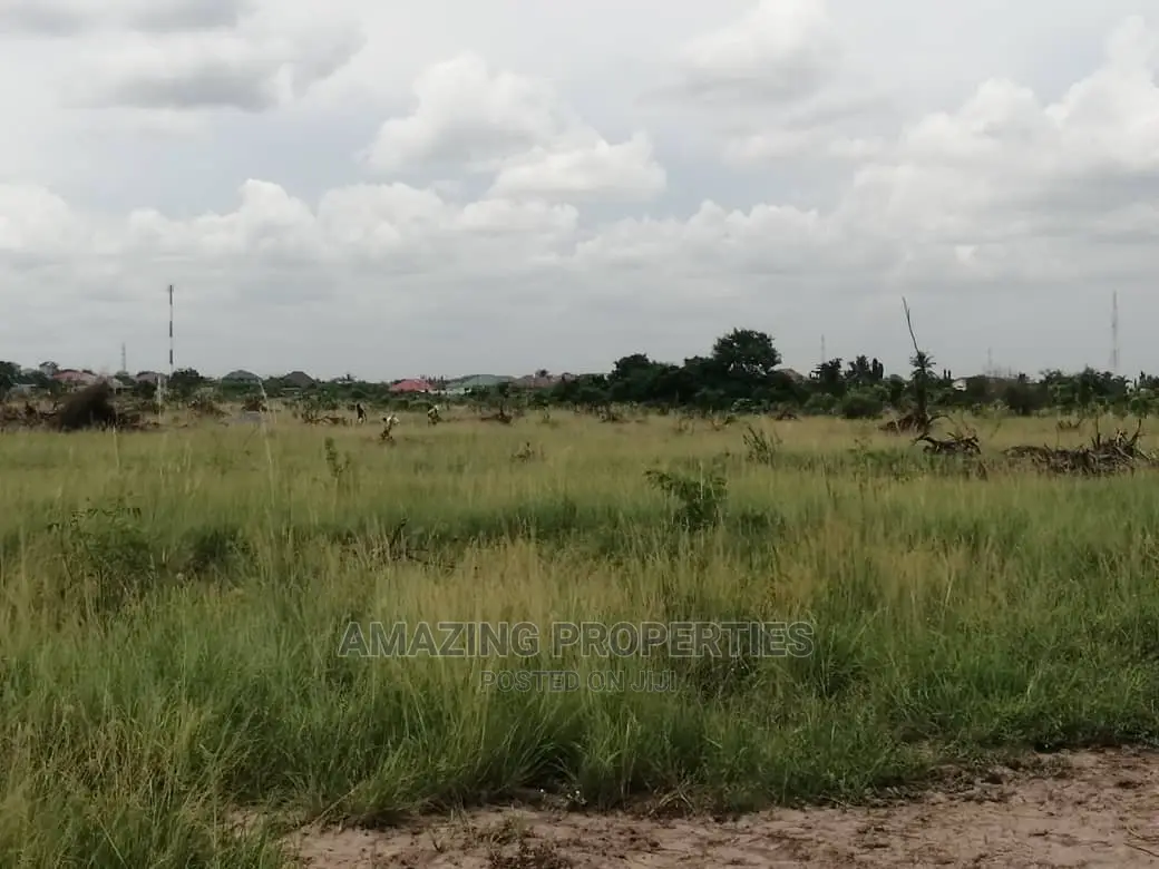 Titled Lands at Shai Hills 
Plots 50 Acres Land in Accra Metropolitan