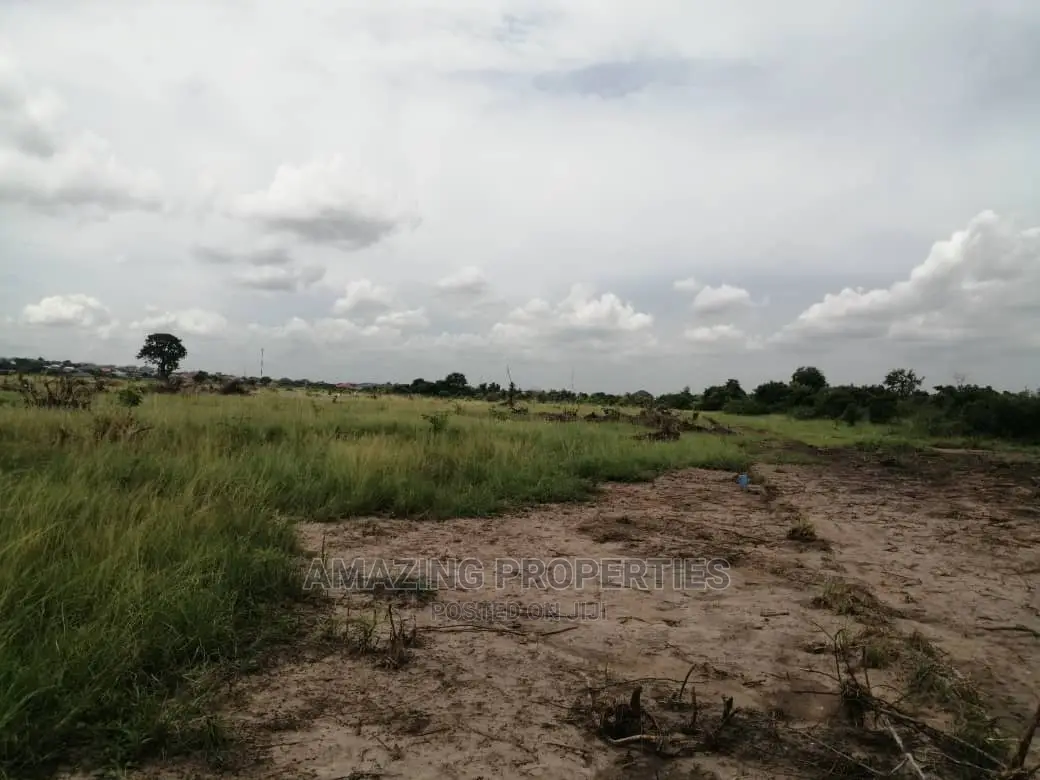 Shiai Hills More Than 290 Acres of Land Registered Land in Accra Metropolitan