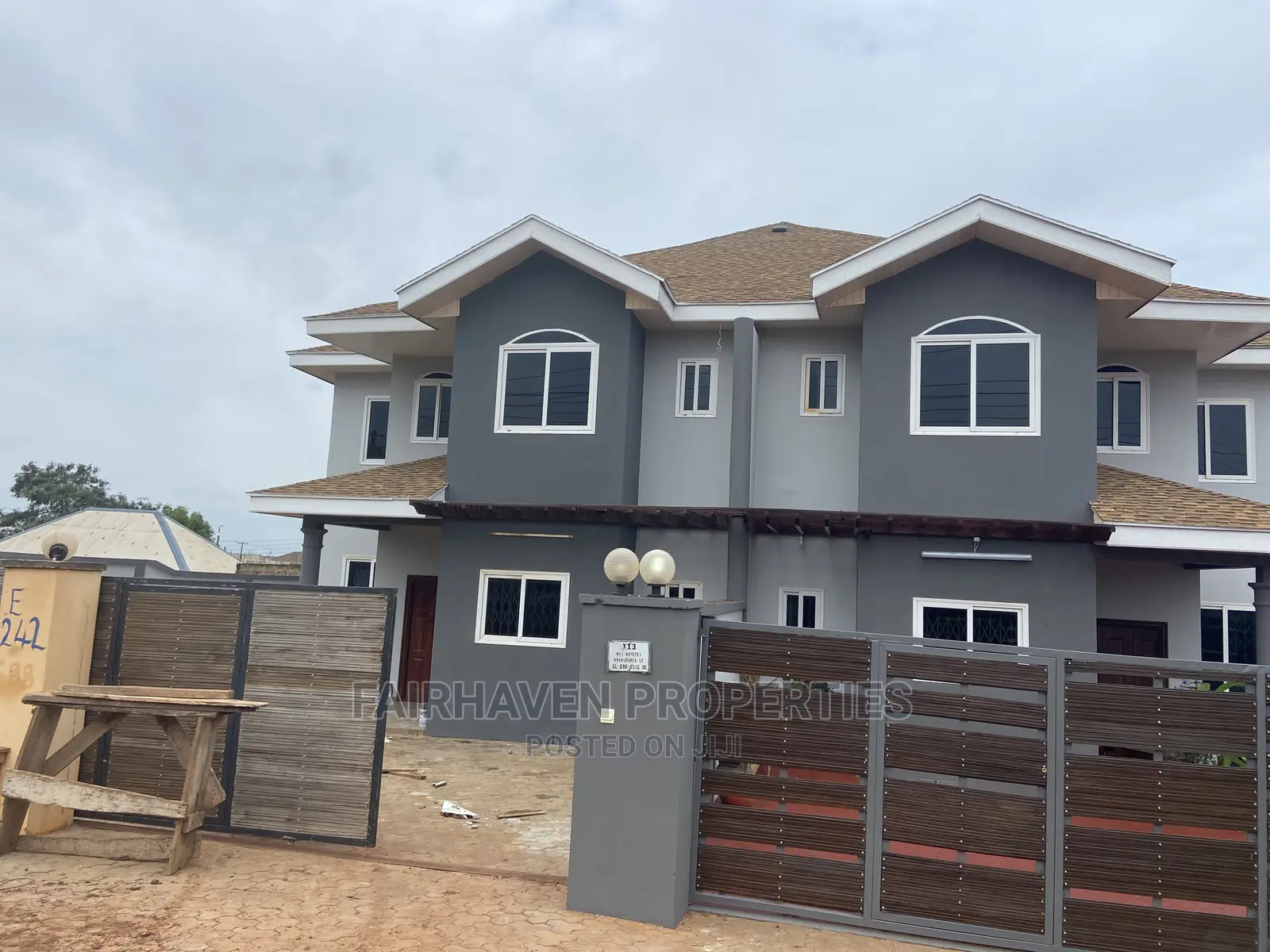 3bdrm House in Tseaddo, Teshie for Rent in Teshie