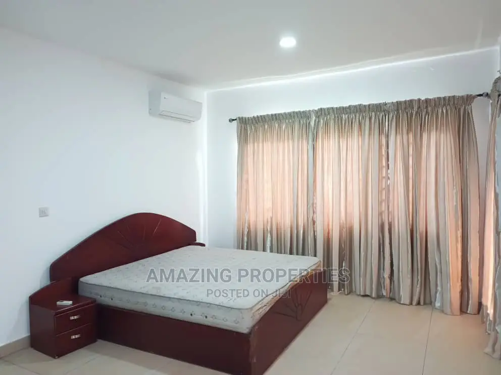 4bdrm House in Airport Residential for Rent in Airport Residential Area