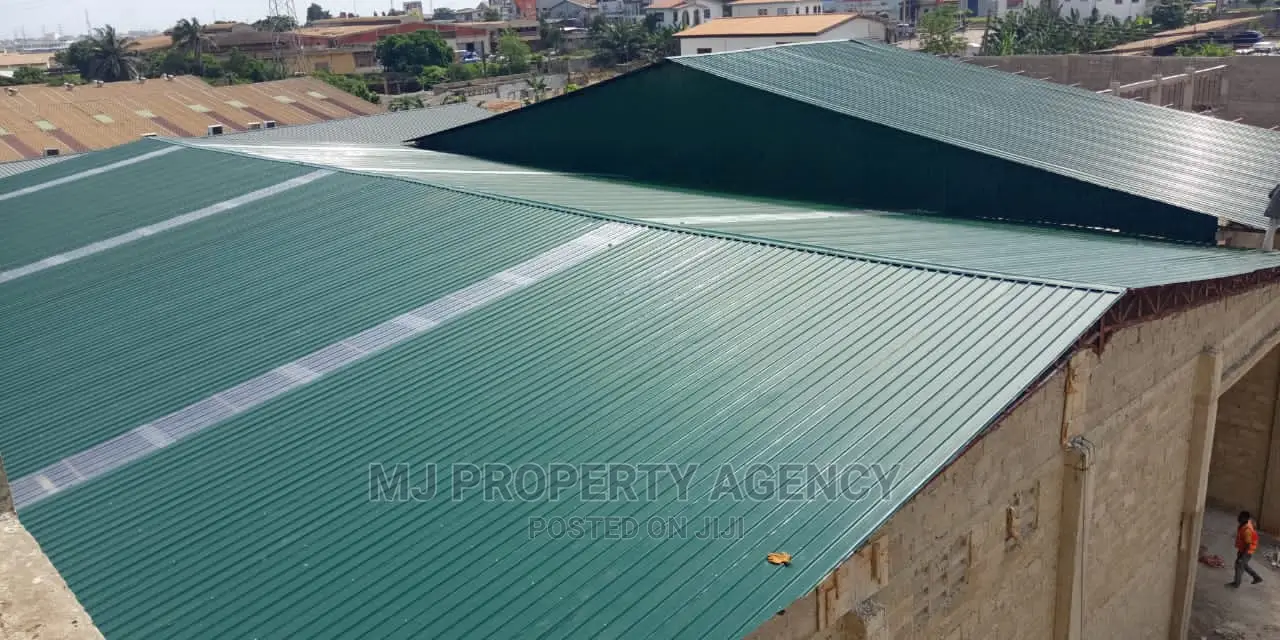 800 SQM Warehouse at North Industrial Area in North Industrial Area