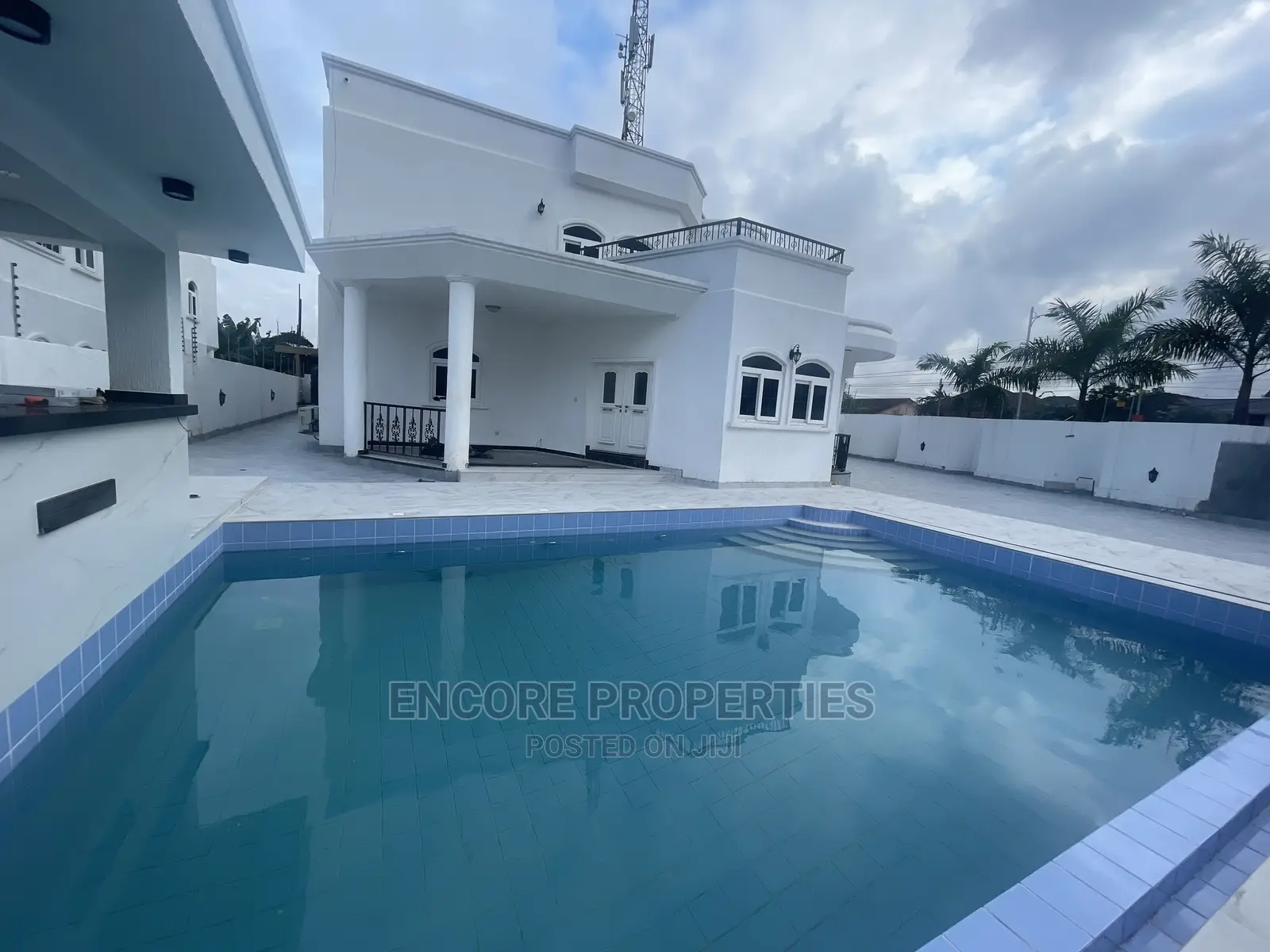 5bdrm Mansion in East Legon for Rent in East Legon