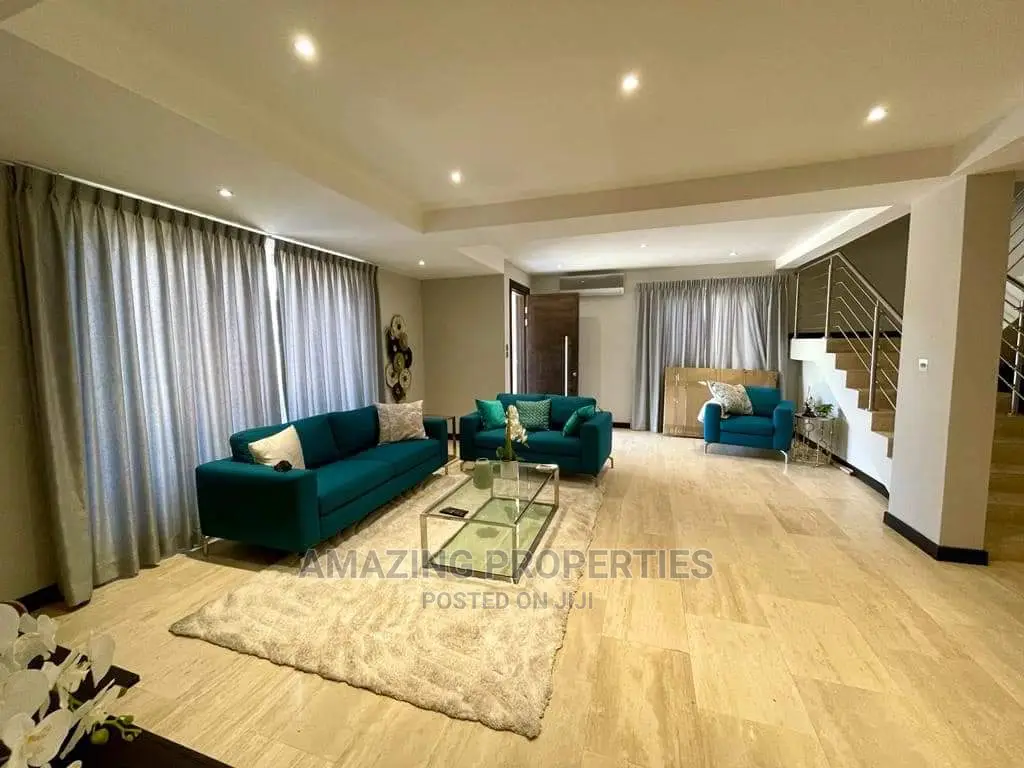 Furnished 4bdrm Duplex in Cantonments for Rent in Cantonments