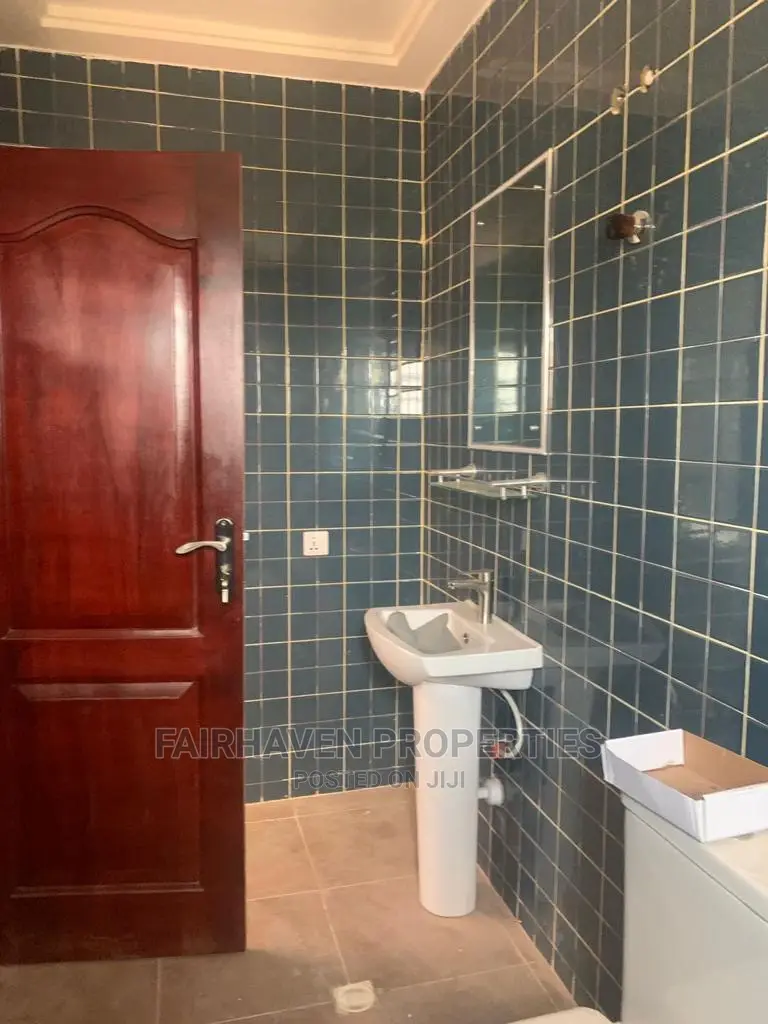 3bdrm Apartment in Tseaddo, Labadi for rent in Labadi