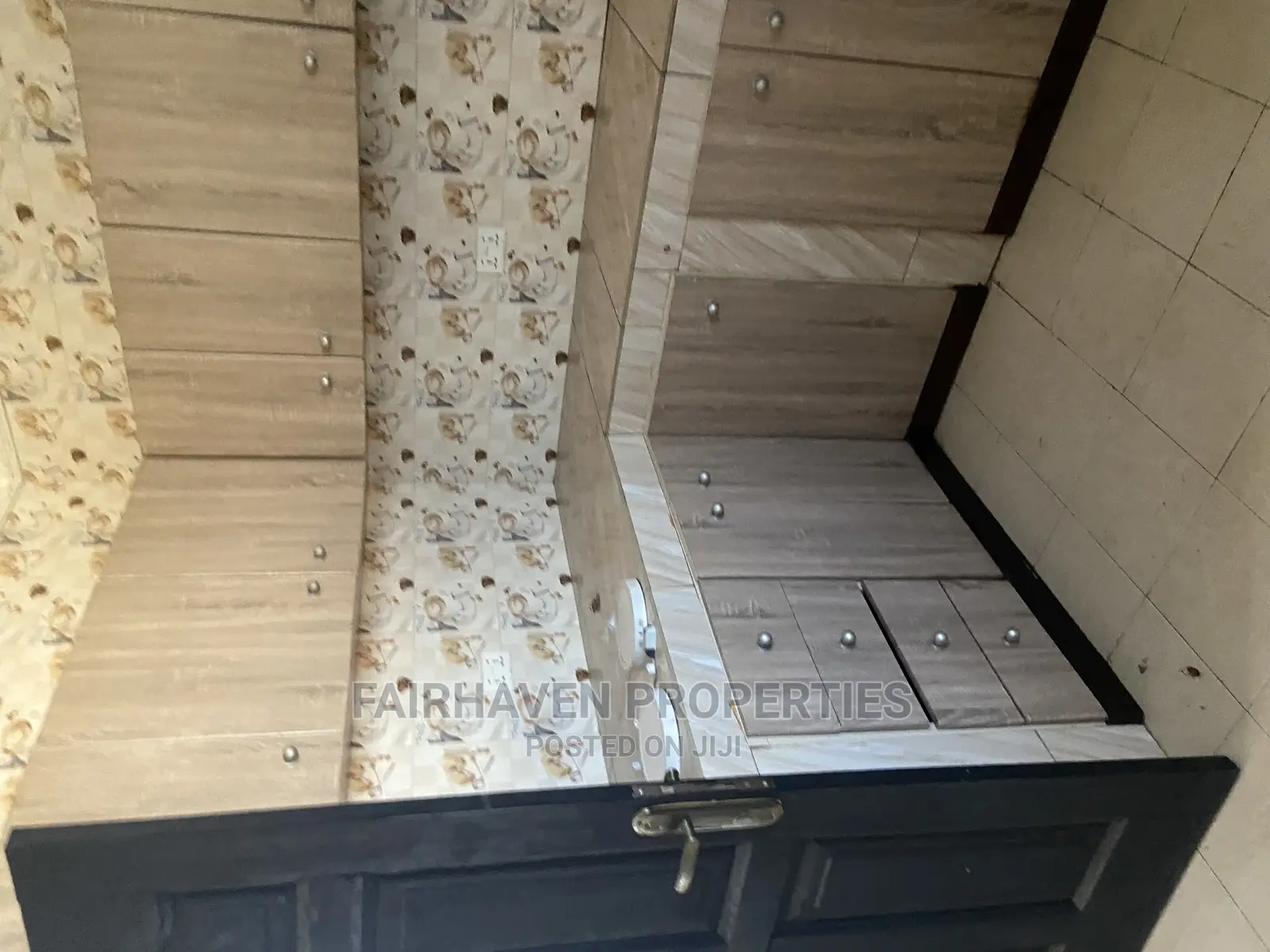 2bdrm Apartment in Tseaddo, Teshie for rent in Teshie