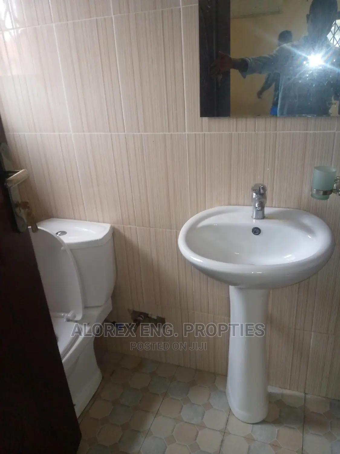 3bdrm House in Self Compound, Oyarifa for rent in Oyarifa