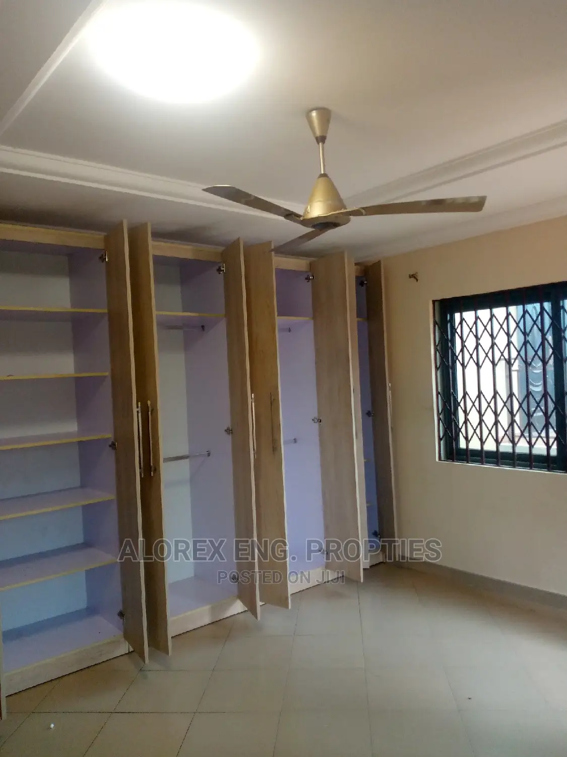 3bdrm House in Self Compound, Oyarifa for rent in Oyarifa