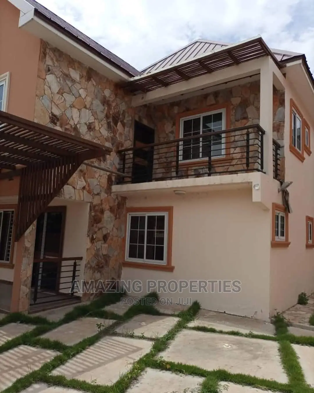 4bdrm House in Spintex for Rent in Spintex