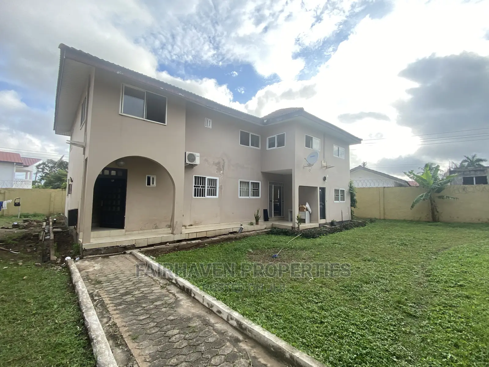 3bdrm Apartment in Tesano for Rent in Tesano