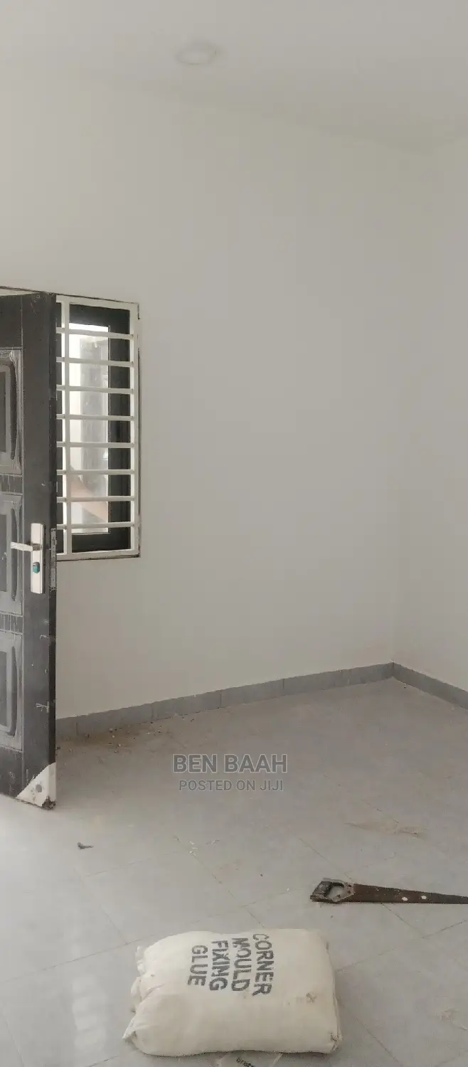 1bdrm Apartment in Ben Properties, Dome for rent in Dome