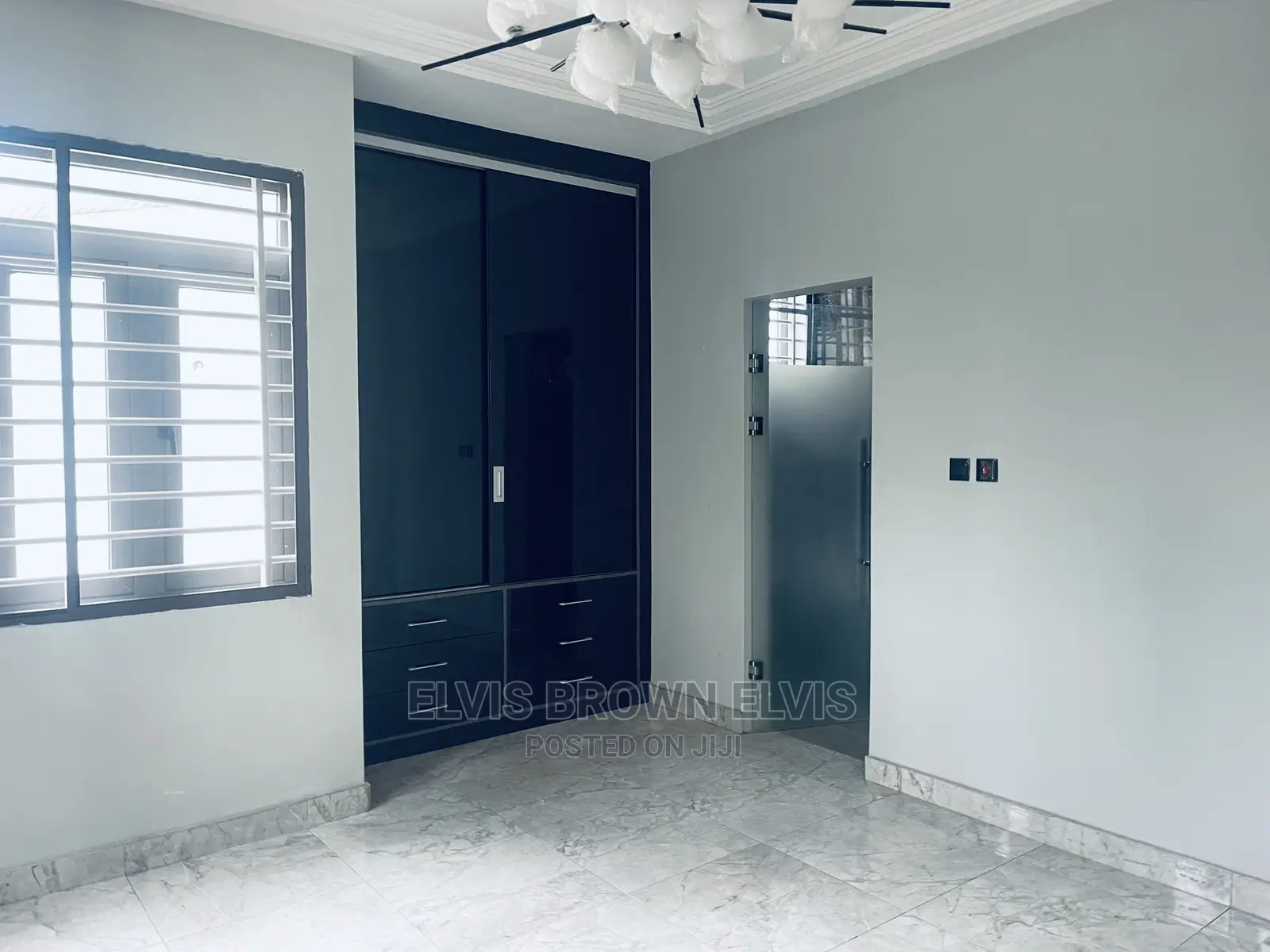 4bdrm Mansion in Living Large, East Legon for Rent in East Legon