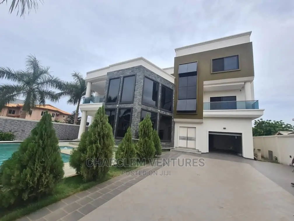 4bdrm Duplex in Priscilla Agent, East Legon for Sale in East Legon