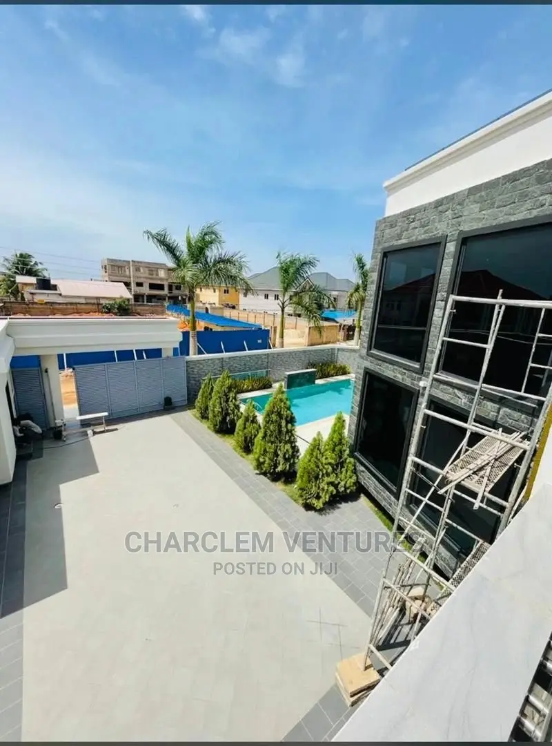 4bdrm Duplex in Priscilla Agent, East Legon for Sale in East Legon