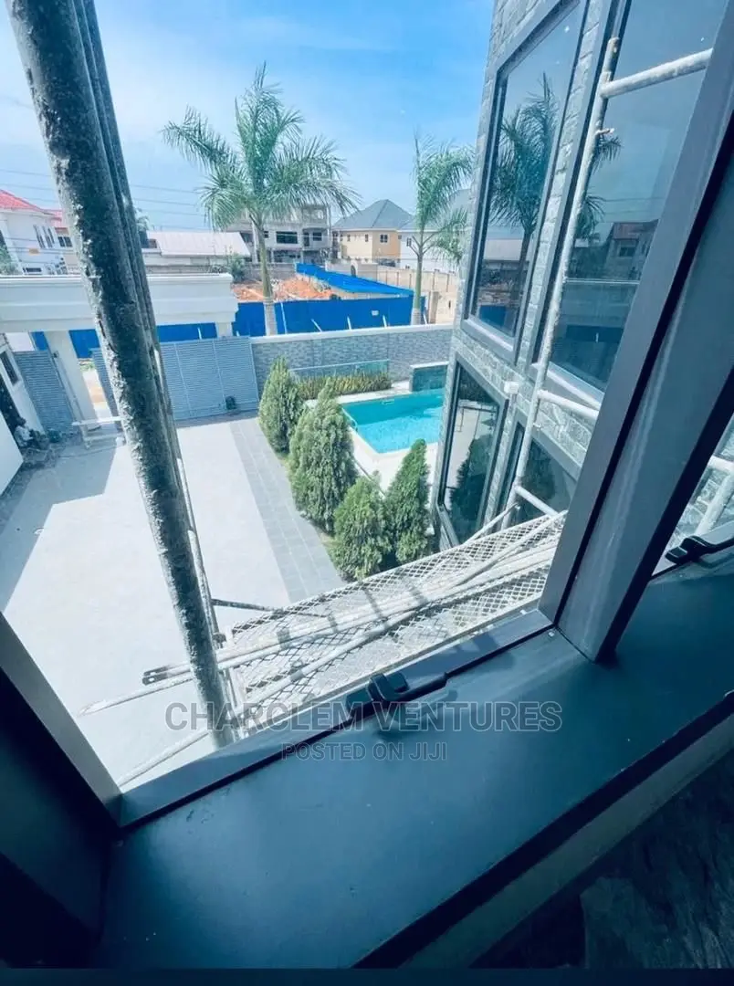 4bdrm Duplex in Priscilla Agent, East Legon for Sale in East Legon