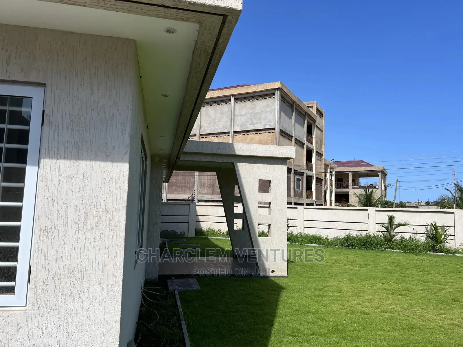 3bdrm House in Accra Metropolitan for Sale in Accra Metropolitan