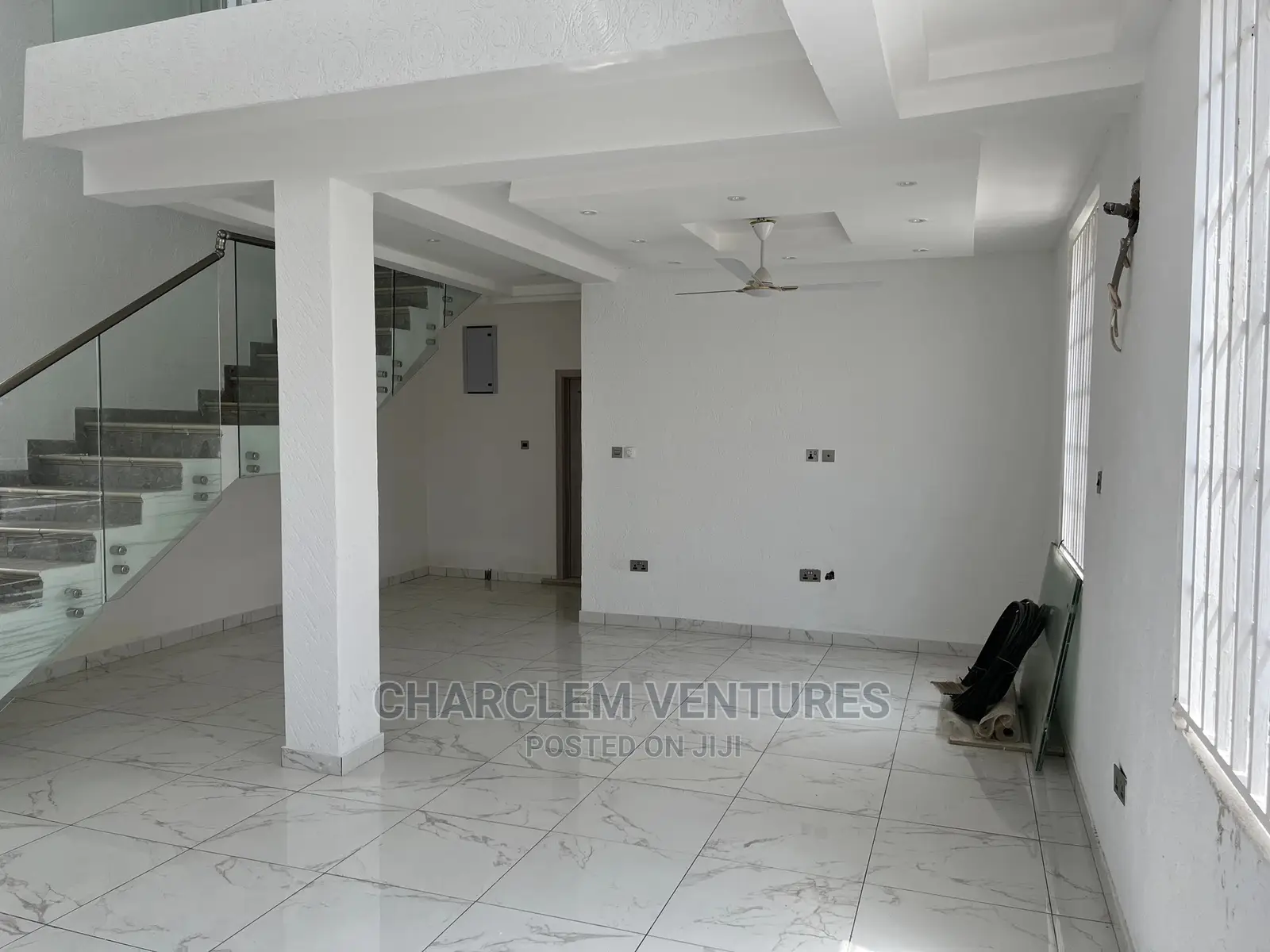 4bdrm Duplex in Accra Metropolitan for Sale in Accra Metropolitan