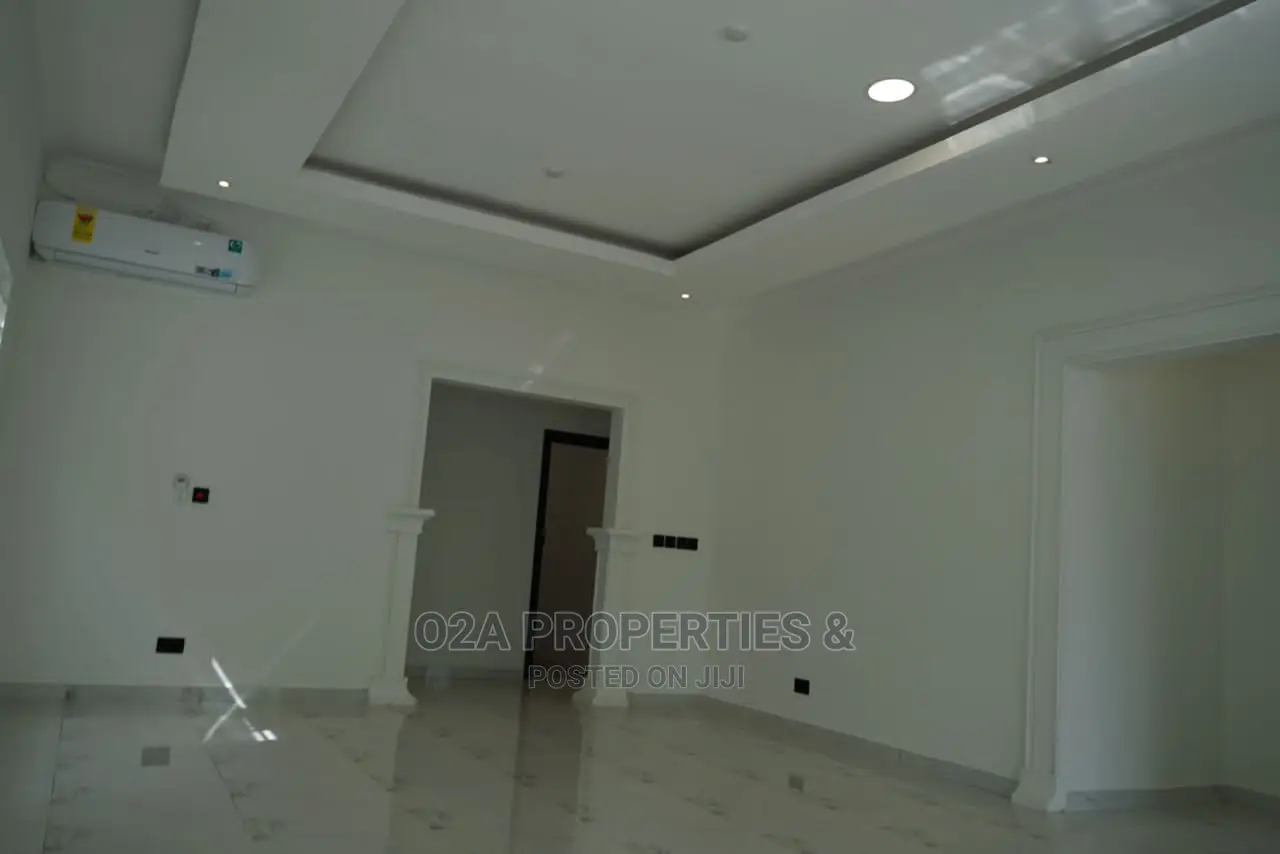 3bdrm House in Baatsona Total for sale in Baatsona Total