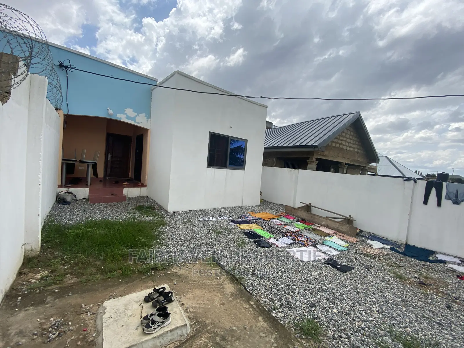 2bdrm House in Ofankor - Barrier for sale in Ofankor
