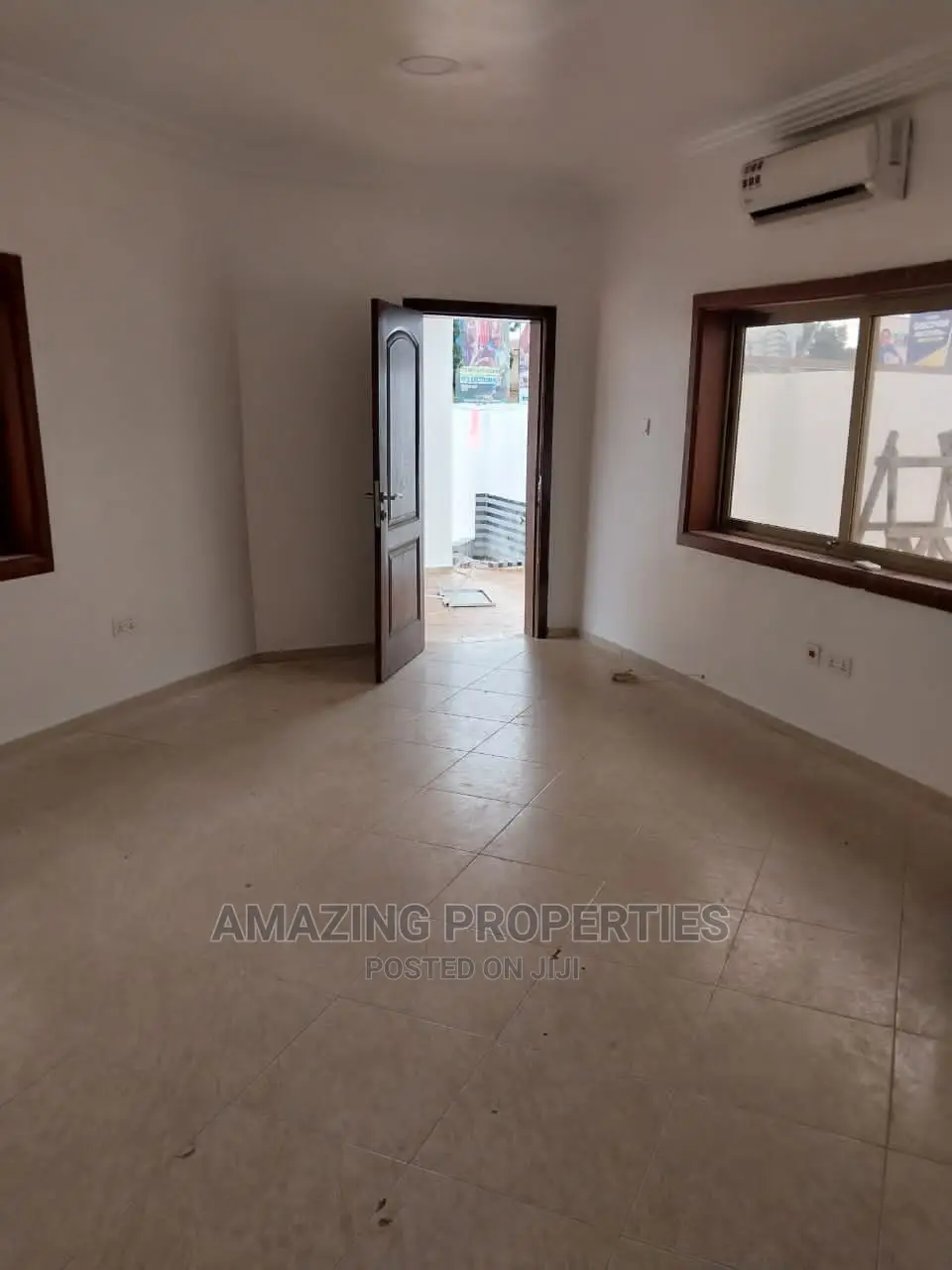 Office Space for Rent at Airport in Airport Residential Area
