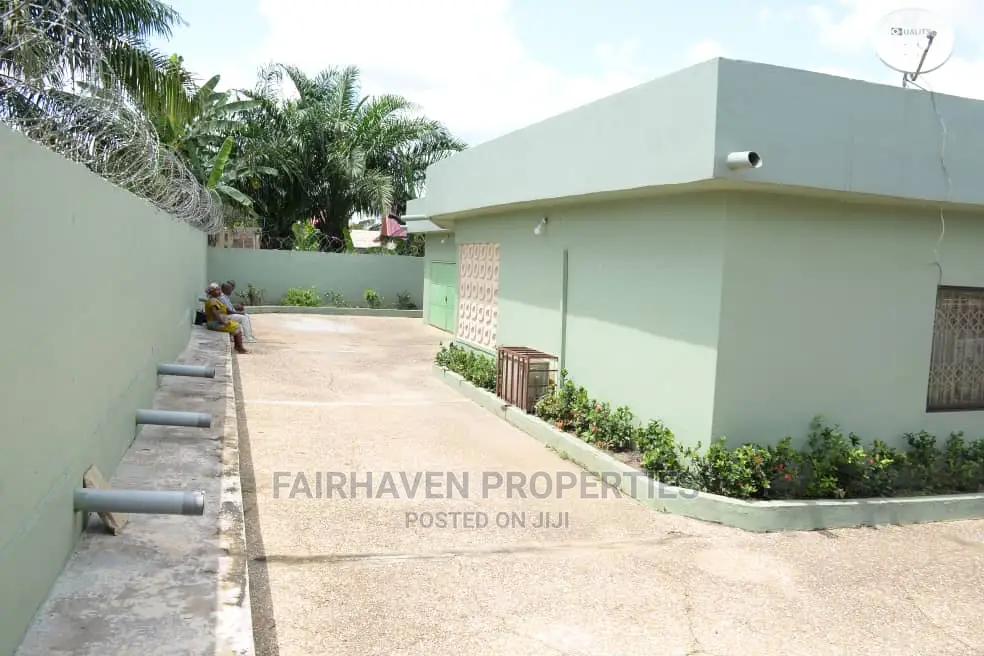 5bdrm House in Fairhaven Properties, Agona East for Sale in Agona East