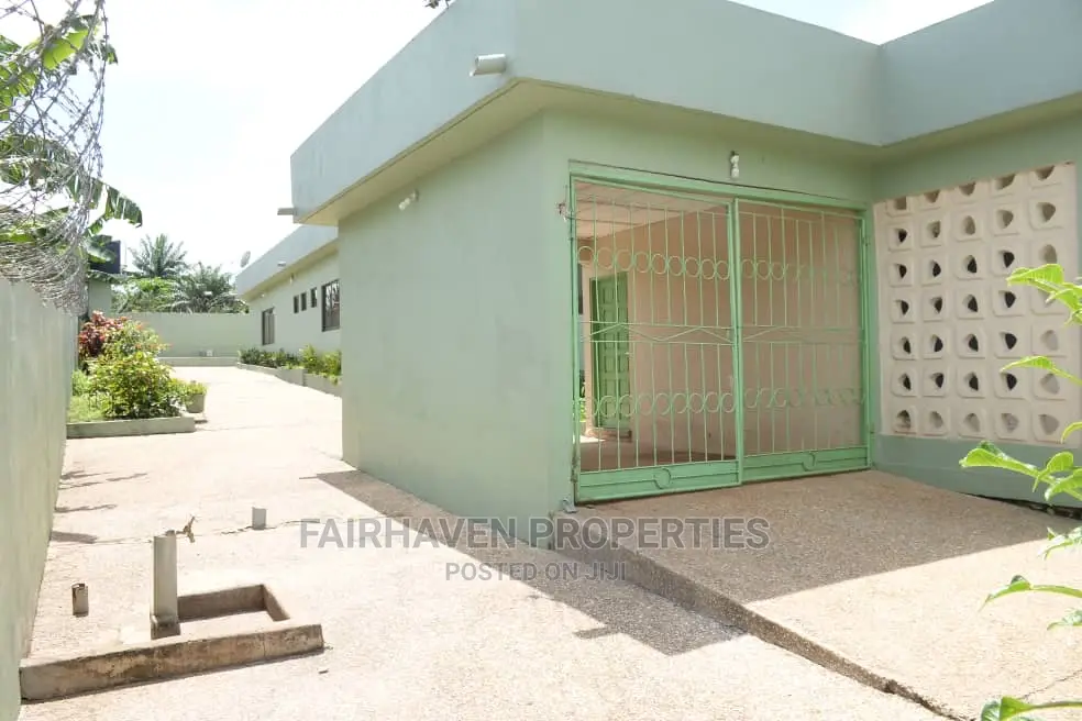 5bdrm House in Fairhaven Properties, Agona East for Sale in Agona East