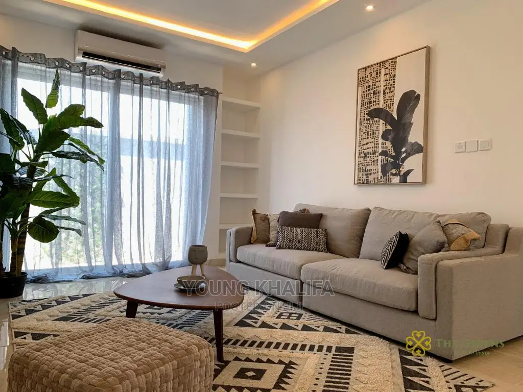 Furnished 3bdrm House in Estate House'S, Tema Metropolitan for sale in Tema Metropolitan