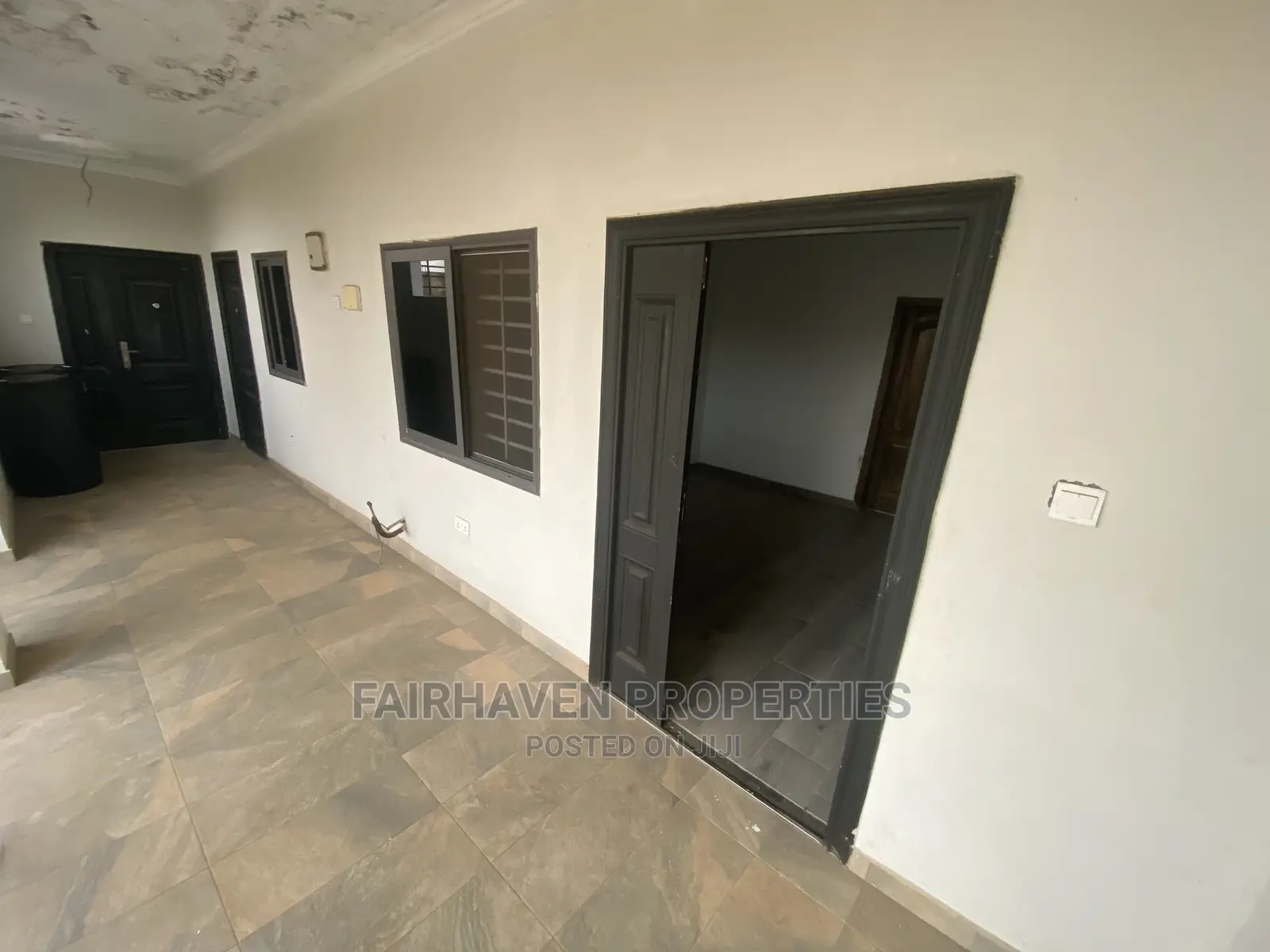 2bdrm Apartment in Tseaddo Roundabout, Airport Residential Area in Airport Residential Area