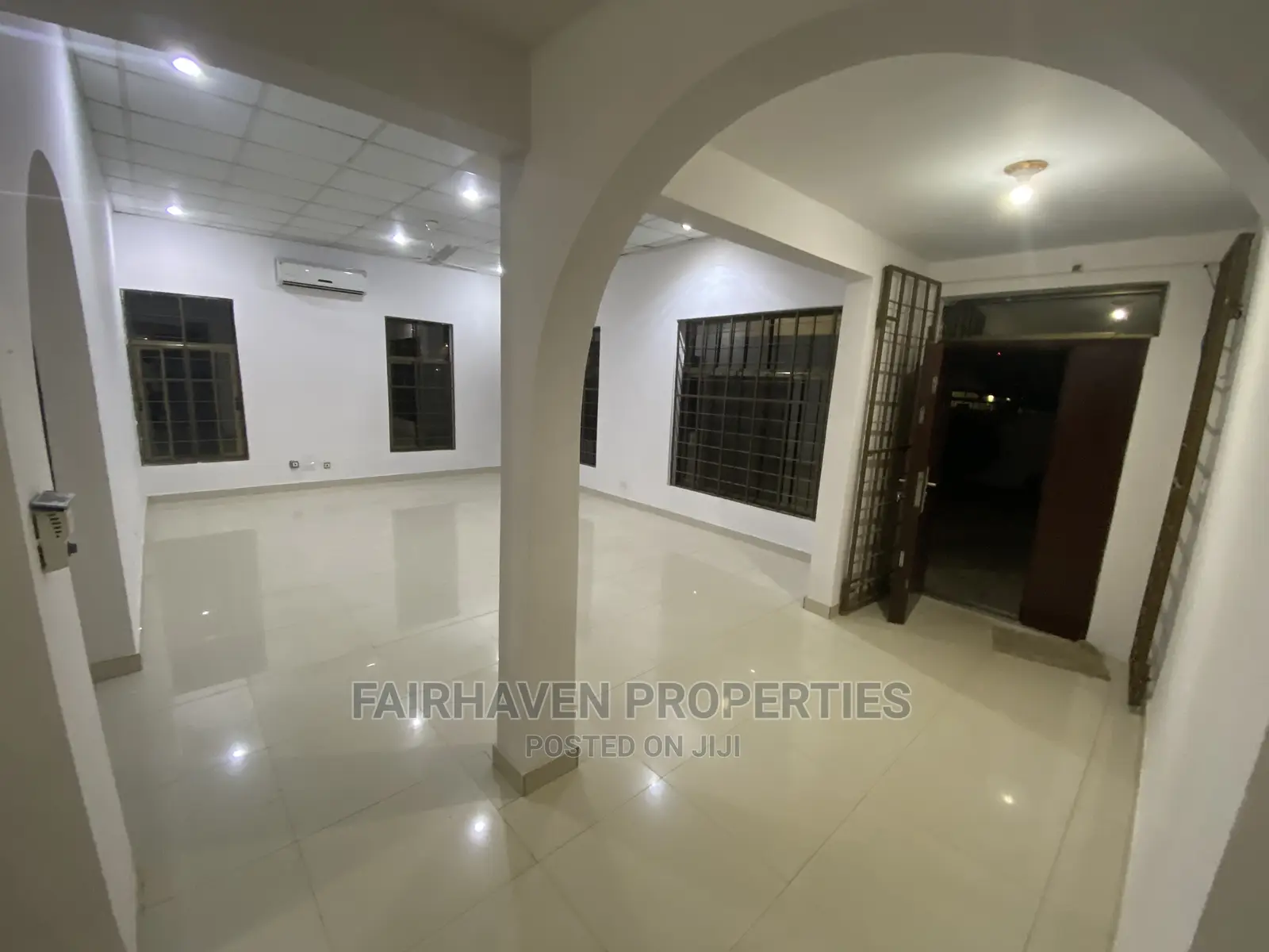 4bdrm House in Tseaddo, Airport Residential Area for Rent in Airport Residential Area