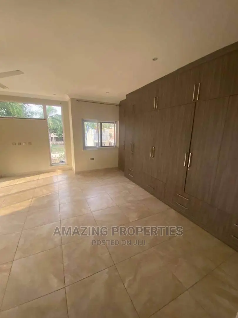 4bdrm House in Cantonment, Cantonments for Rent in Cantonments