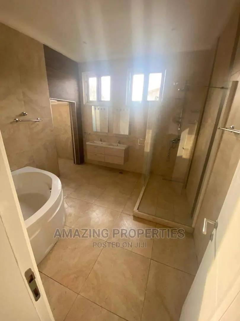 4bdrm House in Cantonment, Cantonments for Rent in Cantonments