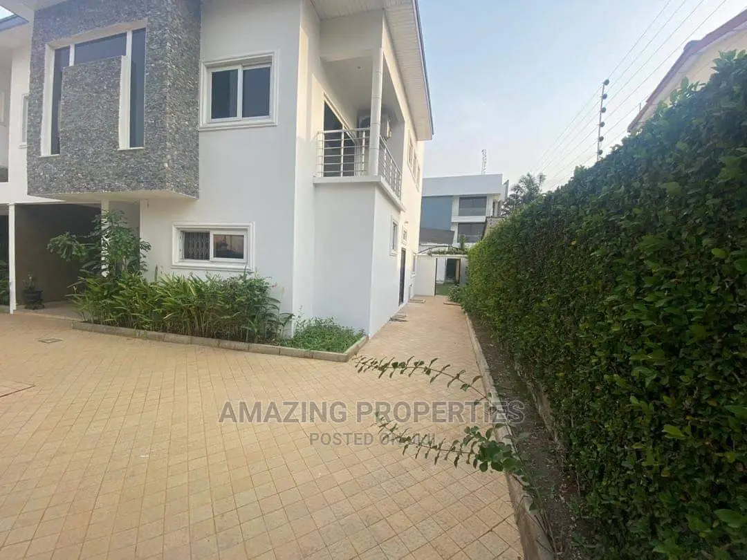 4bdrm House in Cantonment, Cantonments for Rent in Cantonments
