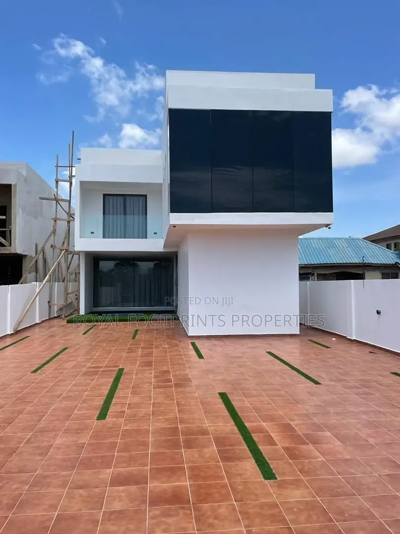 4bdrm House in Royal Footprint, East Legon for Sale in East Legon