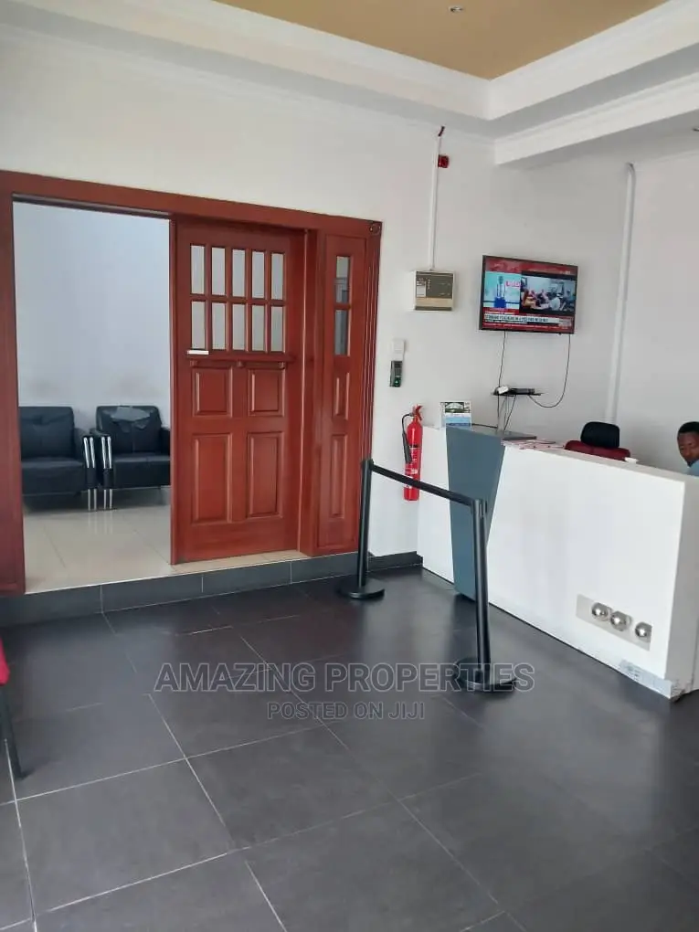 8 Room Office Space for Rent at Labone in Labone