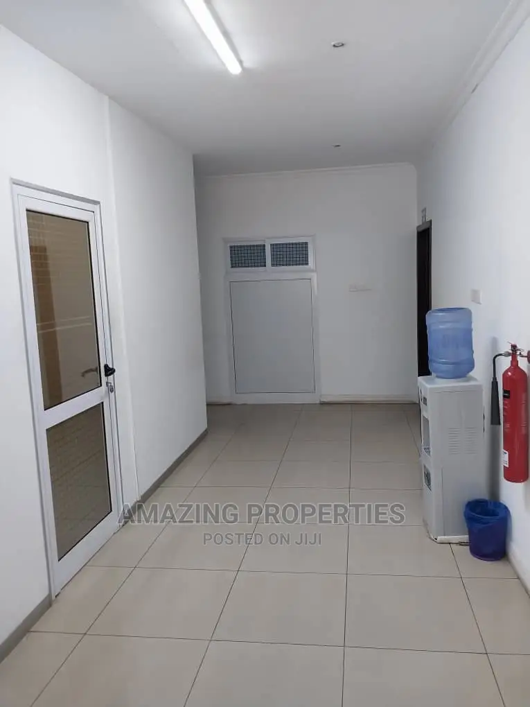 8 Room Office Space for Rent at Labone in Labone