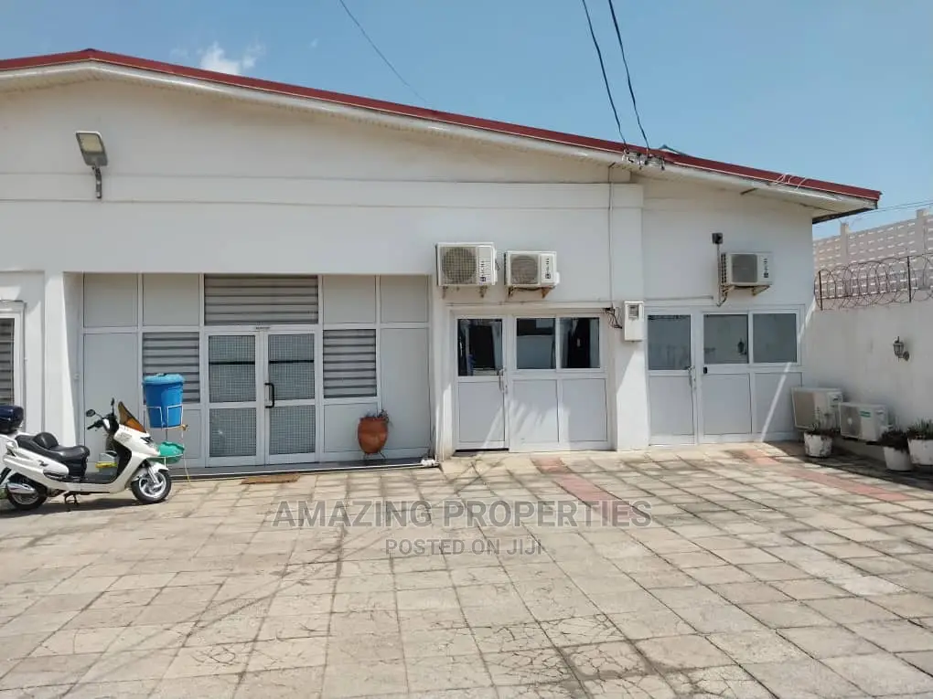 8 Room Office Space for Rent at Labone in Labone