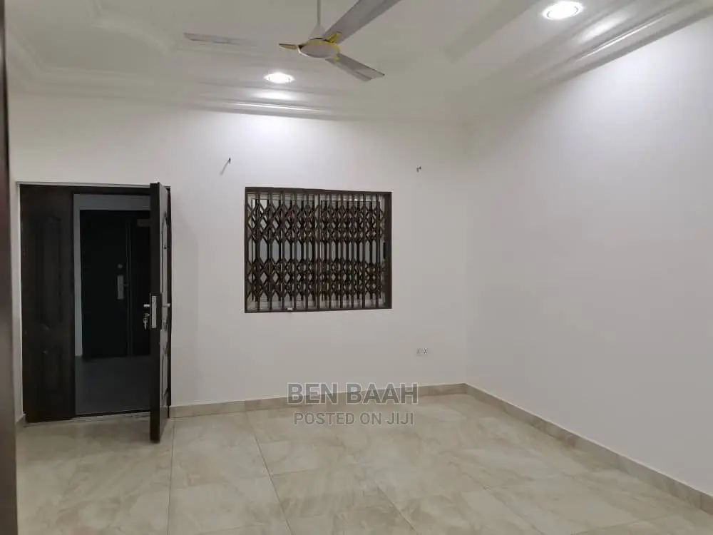 2bdrm Apartment in Ben Properties, Haatso for rent in Haatso