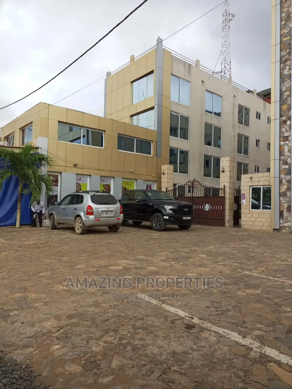 Furnished Studio Apartment in East Legon for Sale in East Legon