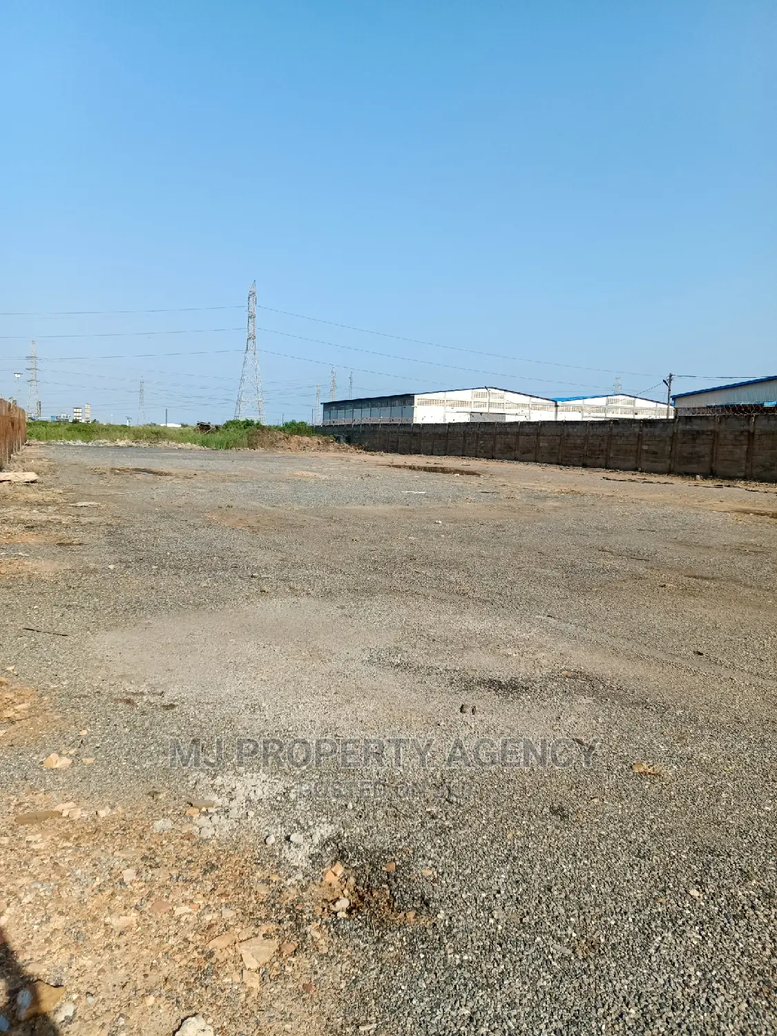 2500 SQM Warehouse With Big Compound in Tema Metropolitan